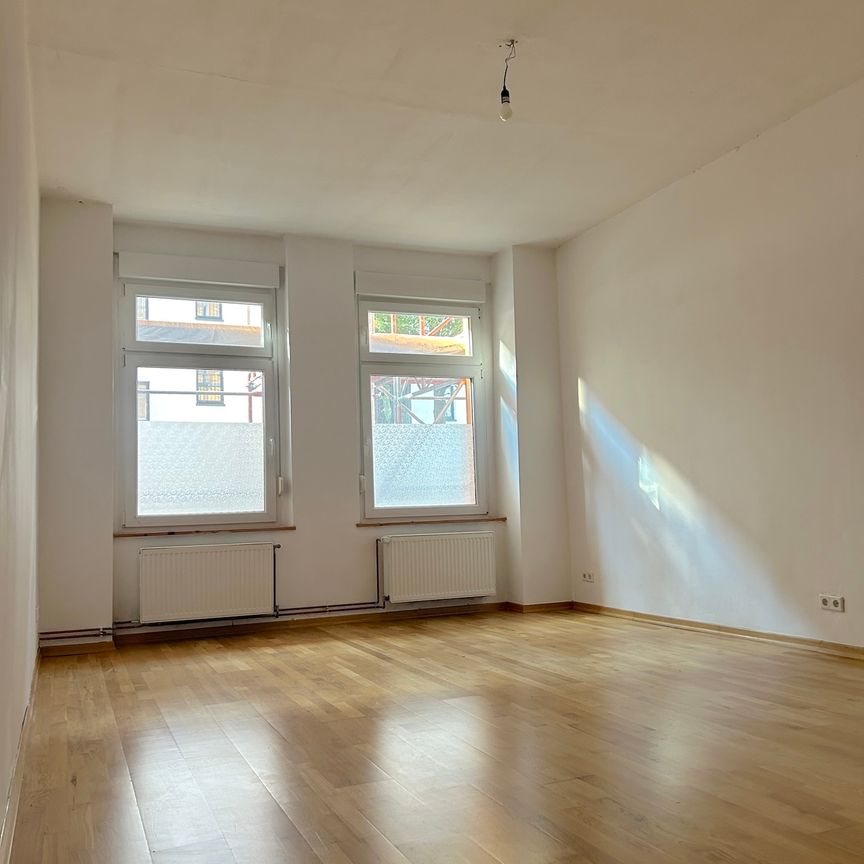 Berlin-Friedrichshain | 3-Zimmer-Altbau-Gewerbe-Wohnung | ca. 77 m² - Photo 1