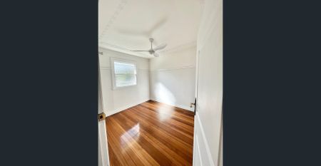 Great Location - Photo 2