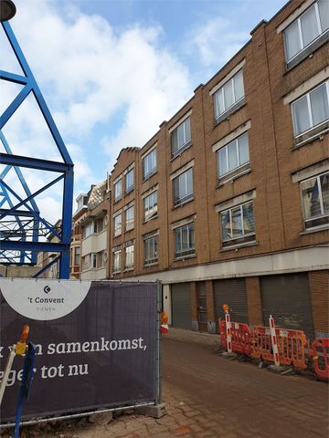Mooi centraal gelegen appartement met 2 slaapkamers! - Foto 2