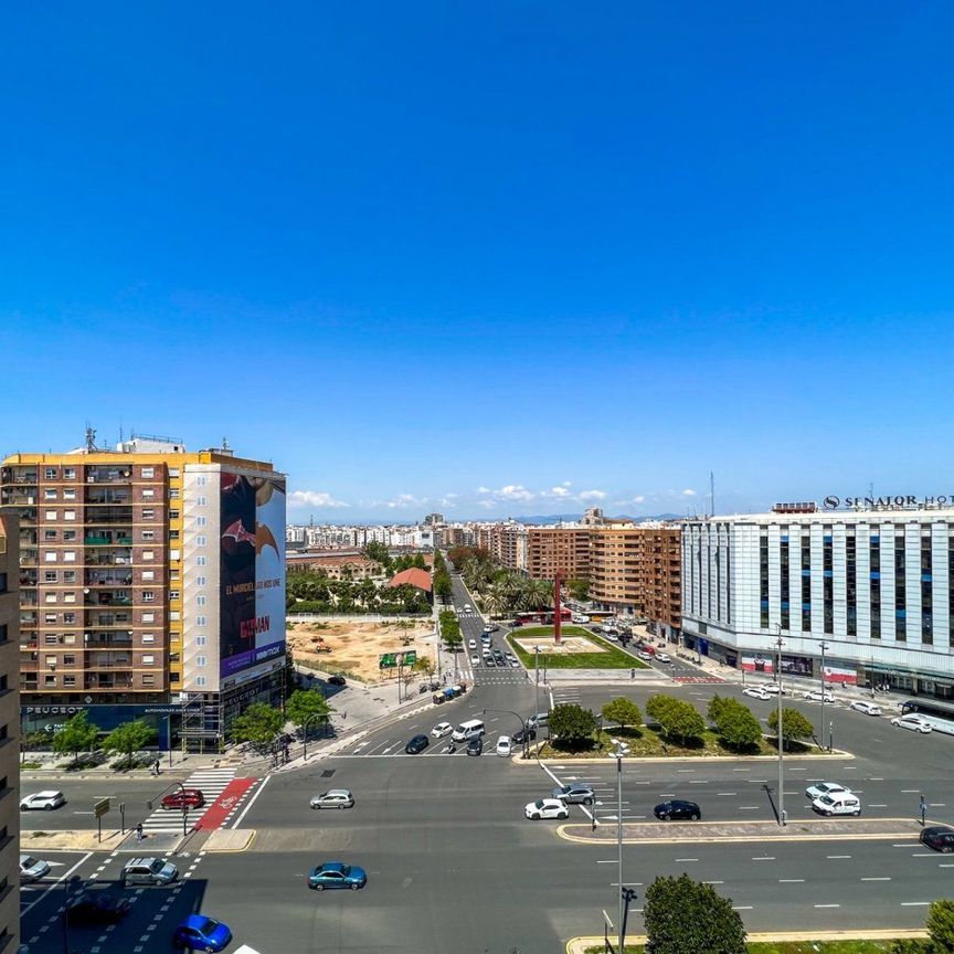 Piso de alquiler en Avenida Ausias March, En Corts - Doctor Waksman - Photo 1
