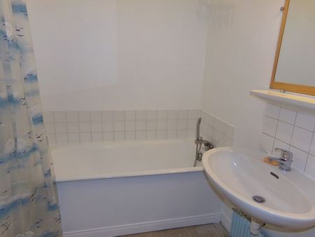 Location Appartement 2 pièces 55m² - Photo 3
