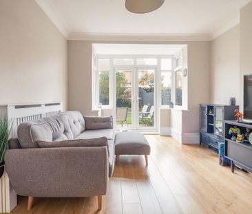 3 bedroom semi-detached house to rent - Photo 6