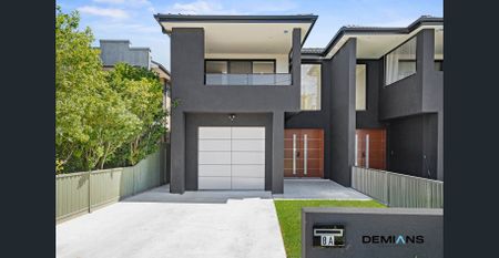 Style, scale and structure combine - 8A Victoria is one of a kind. - Photo 4