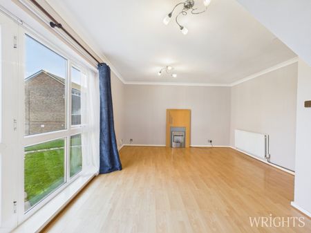 2 bedroom Maisonette - JORDANS, WELWYN GARDEN CITY. - Photo 2