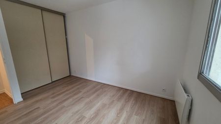 Location Appartement 2 pièces 53m² ST JEAN DE BRAYE 45800 - Photo 3