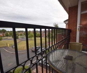 Reins Croft, Neston - Photo 6