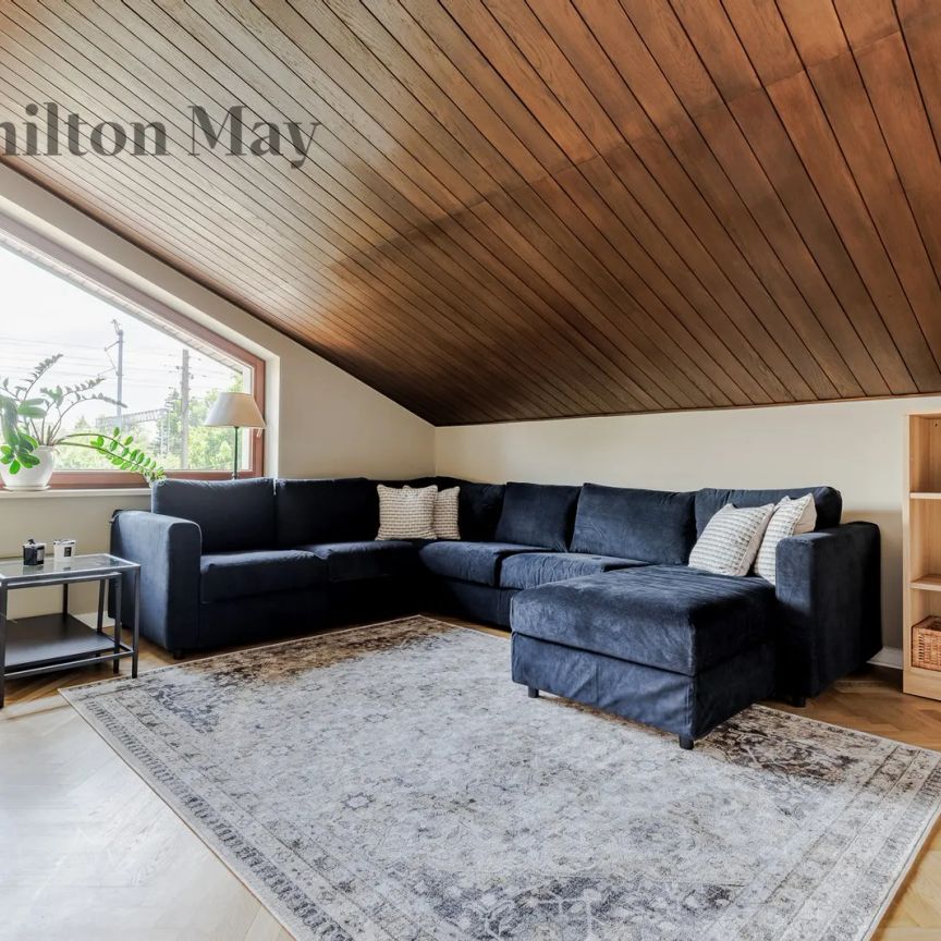 Przestronne, świeżo wyremontowane mieszkanie z dużym tarasem i balkonem - Photo 1