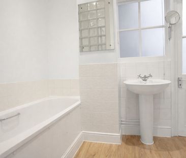 1 Bedroom Apartment, St. Martin’s Lane, Covent Garden, WC2N - Photo 4