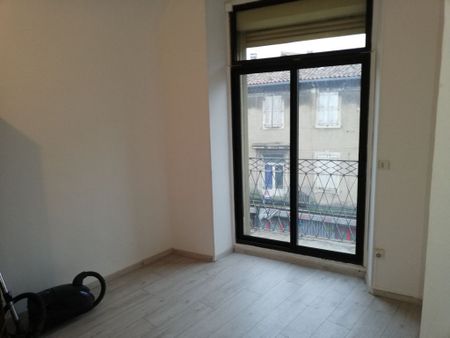 Location Appartement 2 pièces 72m² ST AMBROIX 30500 - Photo 4