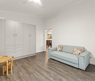 Beautiful Home in the Heart of Broome North - Photo 4