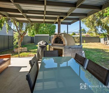 MODERN FAMILY LIVING WITH GREAT OUTDOOR ENTERTAINING - Photo 1