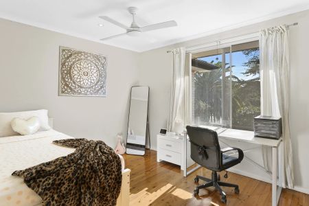 Unbeatable School Position - Photo 3