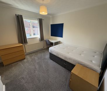 Scaife Gardens, Haxby Road - P10828 - Photo 5