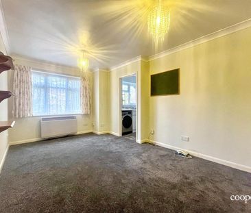 1 bedroom maisonette - Photo 2