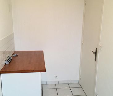 Location Appartement 2 pièces 41m² TROYES 10000 - Photo 5