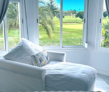 House – Townhouse in Nueva Andalucía - Photo 4