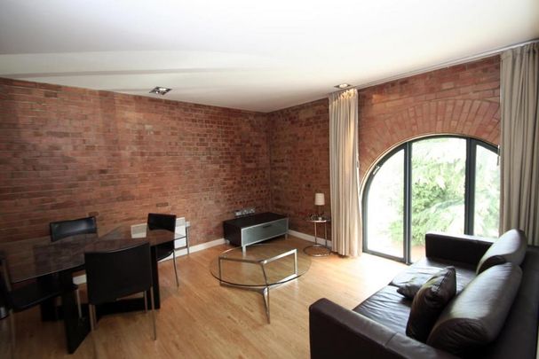 2 bedroom apartment to rent - Photo 1