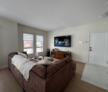 LUXUEUX 4.5 A LAVAL TRÈS TRANQUILLE - Photo 4