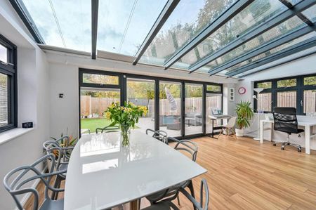 4 bedroom house to rent - Photo 3