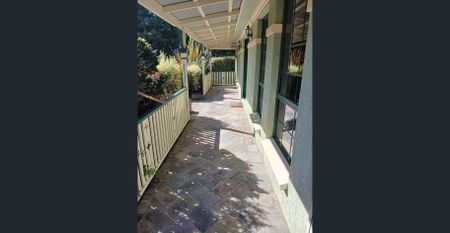 Great location very comfortable. - Photo 4