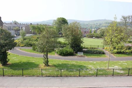 2 bedroom terraced house to rent - Photo 3