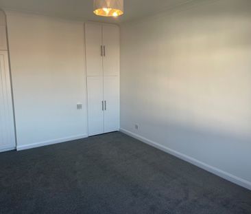 2 bedroom Spacious Two Bedroom Apartment to rent - Photo 1