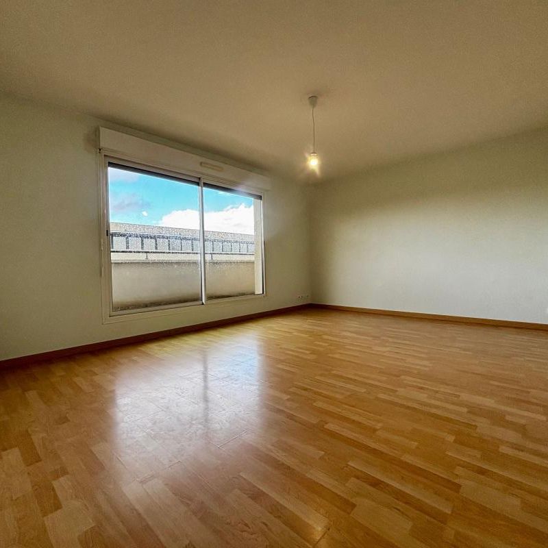 Location Appartement 4 pièces 82m² CAEN 14000 - Photo 1