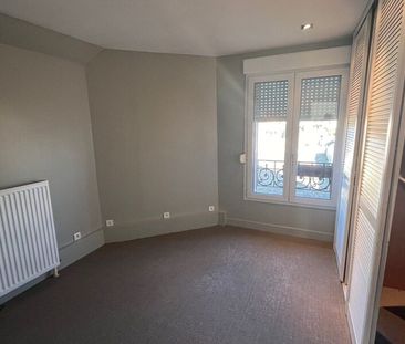 Appartement à louer 3 pièces • 117 m2 Fontenay-sous-Bois - Photo 2
