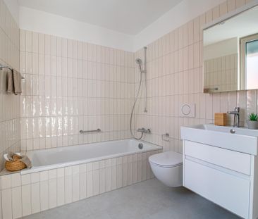 Grosse, helle und sehr moderne Wohnung mit Top Aussicht über Reiden - Photo 5