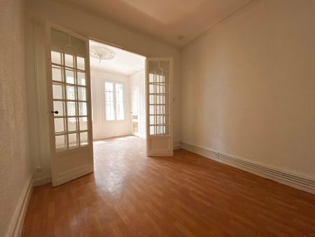 Location Appartement 1 pièce 35m² BORDEAUX 33000 - Photo 3