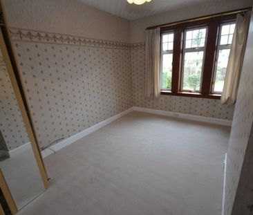 4 bedroom detached house to rent - Photo 2
