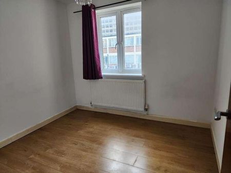 Chapel Street, Woking, GU21 - Photo 3