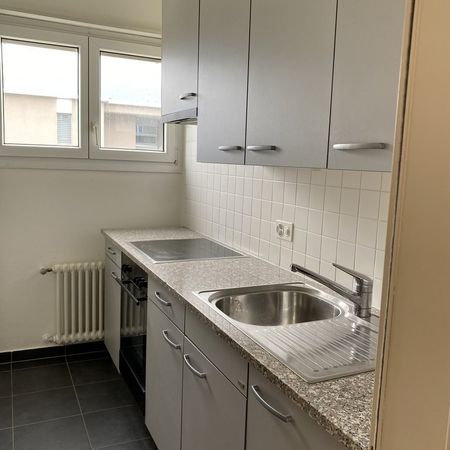 Rent a 1 room apartment in Mendrisio - Photo 3