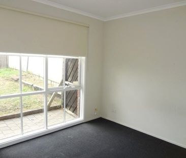 Delightful Meadow Heights Home - Photo 4