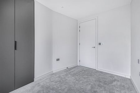 Available from 20/11/2025 - 3 Bed Apartment, Unfurnished - Photo 5