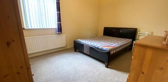 27a Charlemont Street, Moy, BT71 7SL - Photo 2