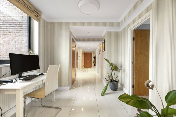 Anhalt Road, London, SW11 - Photo 1