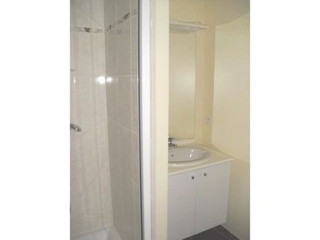 Location Appartement 2 pièces 40m² ANGERS 49100 - Photo 5