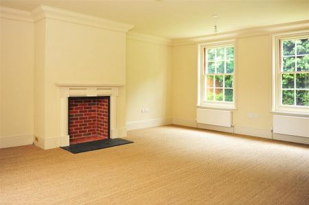 Tern House, 7 St George's Court, Ship Lane, PE36 6NR - Photo 2