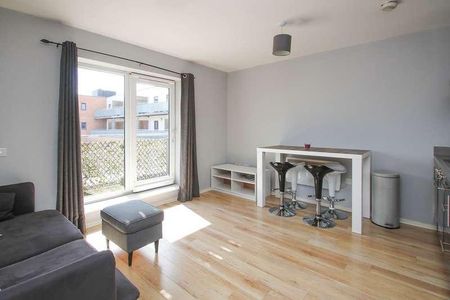 Flixton Road, Urmston, Manchester, M41 - Photo 3