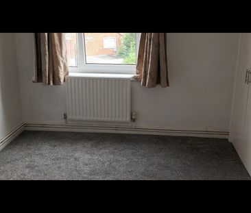 2 Bed Flat, Thornhil, SO19 - Photo 5