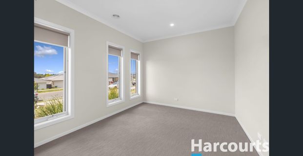 Five Bedroom Family Home - Photo 1