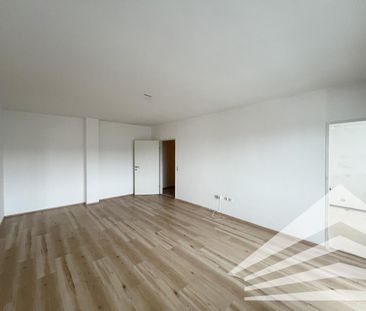 HAID - gut aufgeteilte 4-Zimmer Wohnung mit Balkon - ab sofort bezi... - Photo 2
