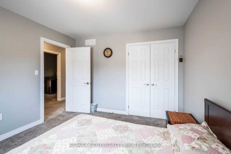 For Lease - 10 Thomas Burns Common, St. Catharines, Ontario - Photo 4