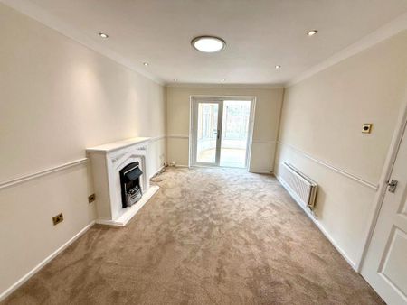 2 bedroom bungalow to rent - Photo 2