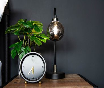 Cross Henley Road (room 3), Bramley, Leeds - Photo 6