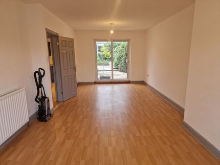 3 Bed Terraced House, Redesdale Avenue, CV6 - Photo 3