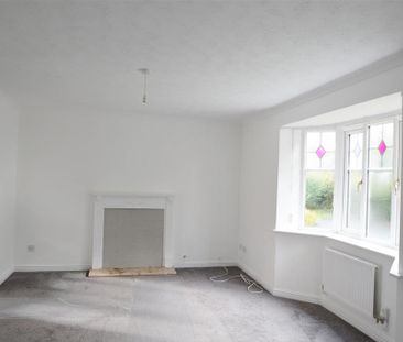 4 bedroom detached house to rent - Photo 6