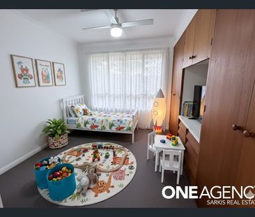 Spacious Family Living in a Prime Metford Location - Photo 2