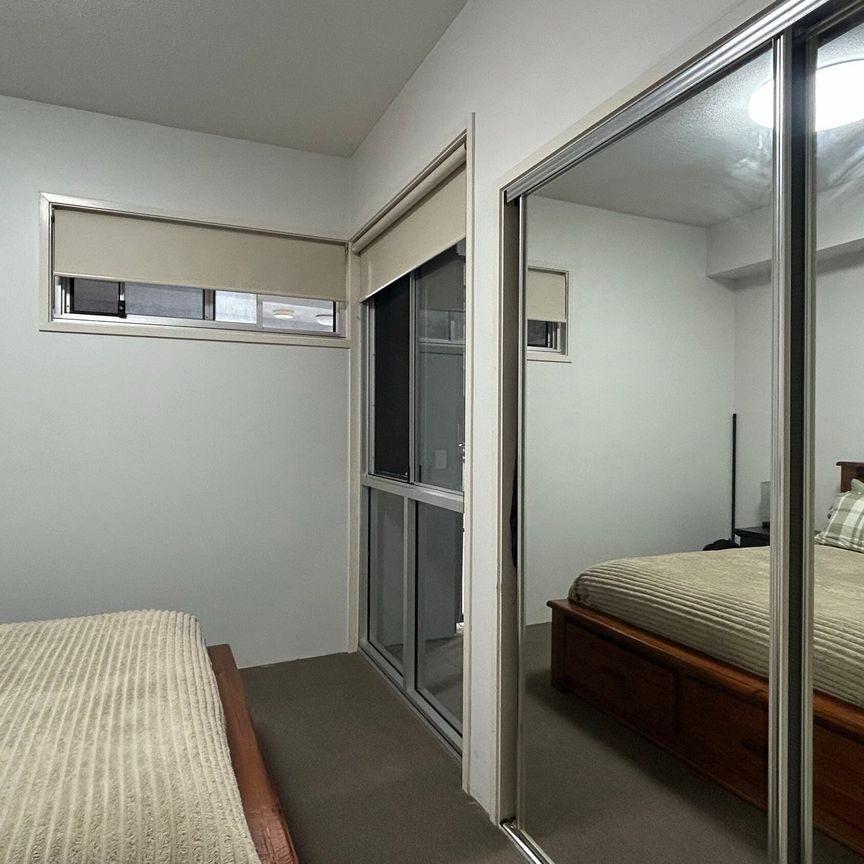South Brisbane - Photo 1